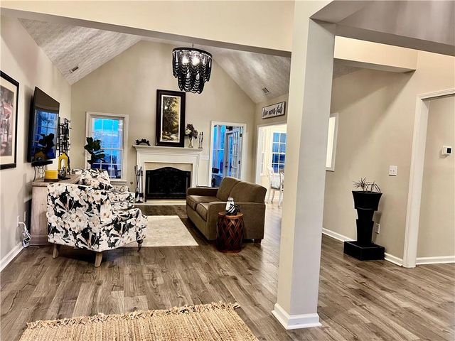 463 Valleyside Drive, Dallas, GA 30157