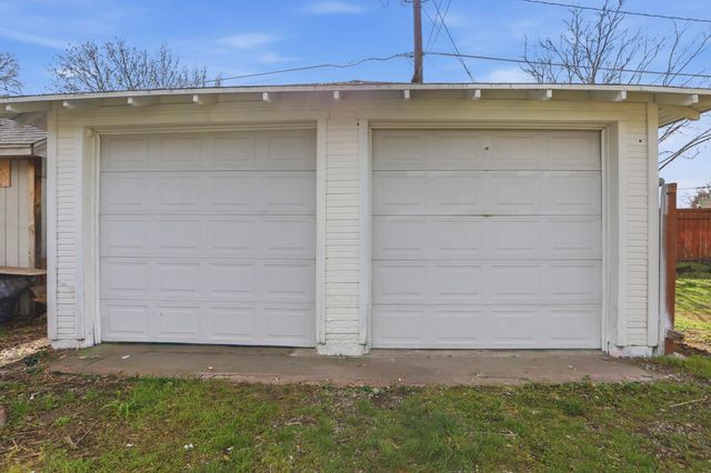 1930 E Marshall Ave, Spokane, WA 99207