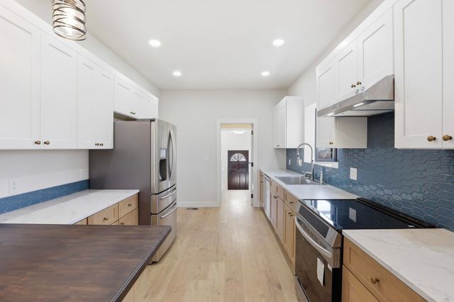 1930 E Marshall Ave, Spokane, WA 99207