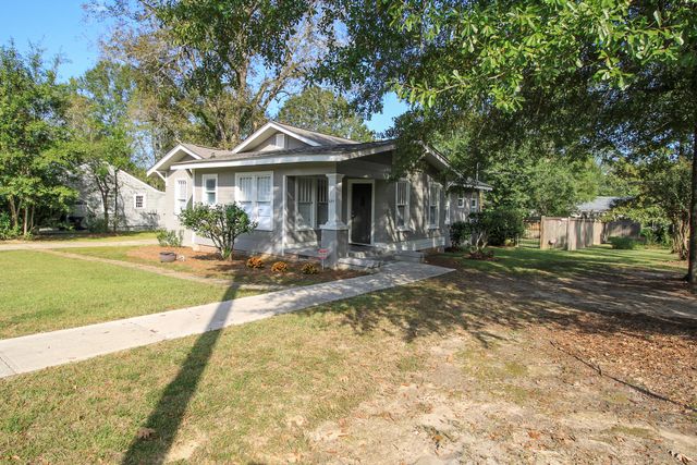 201 N 21st Ave., Hattiesburg, MS 39401