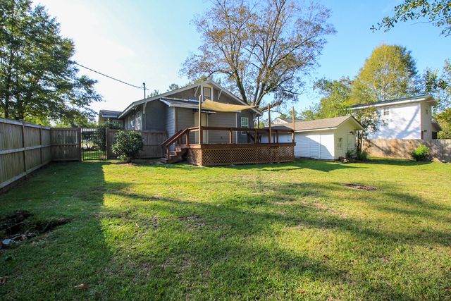 201 N 21st Ave., Hattiesburg, MS 39401