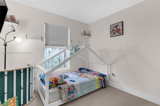949 SW 7th Place, Florida City, FL 33034