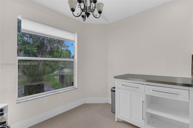 949 SW 7th Place, Florida City, FL 33034