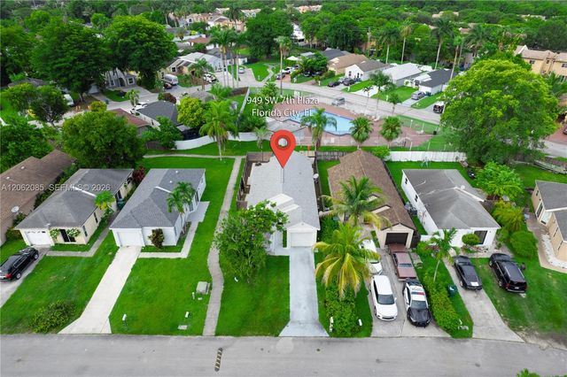 949 SW 7th Place, Florida City, FL 33034