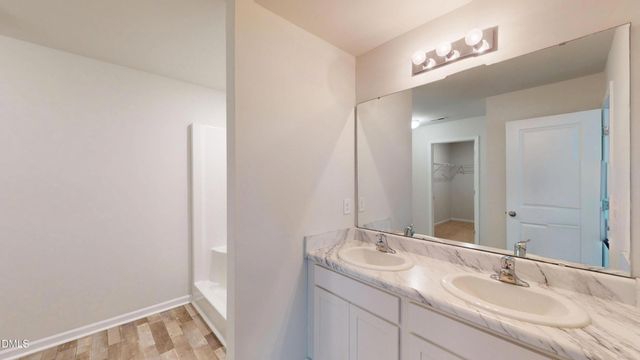 135 Maple Tree Lane, Clayton, NC 27527