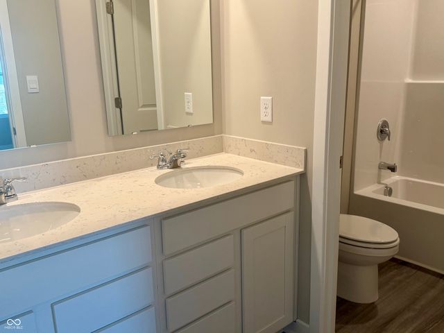 6809 Henley Way, Indianapolis, IN 46221