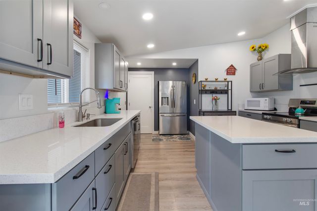 3582 N 3230 E, Kimberly, ID 83341