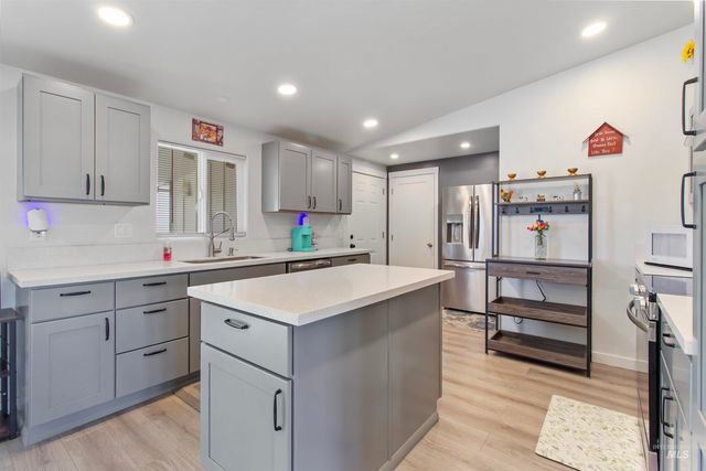 3582 N 3230 E, Kimberly, ID 83341