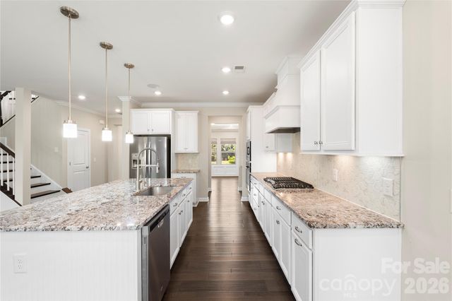 2017 Saxon Place, Fort Mill, SC 29715