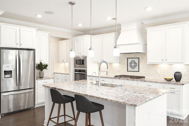 2017 Saxon Place, Fort Mill, SC 29715