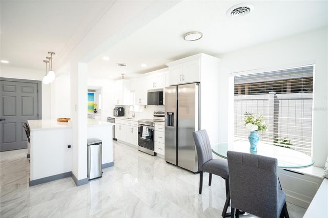 166 BAYSIDE DRIVE, Clearwater Beach, FL 33767