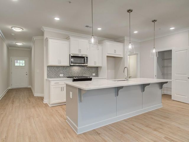 122 Bluffington Way, Marietta, GA 30066