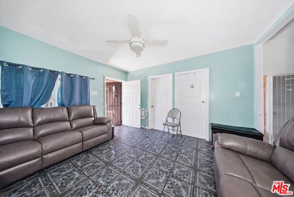 4451 Crocker Street, Los Angeles, CA 90011 — photo 3