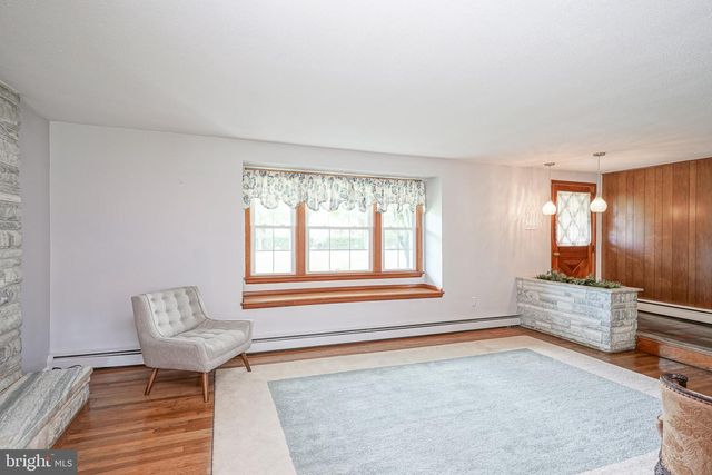 156 PENNSVILLE AUBURN RD, Pedricktown, NJ 08067