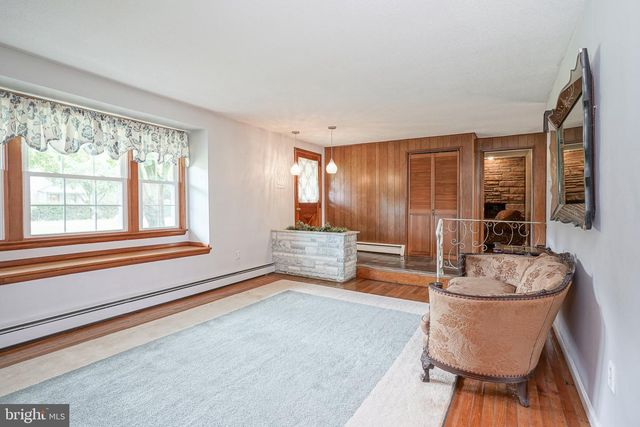 156 PENNSVILLE AUBURN RD, Pedricktown, NJ 08067