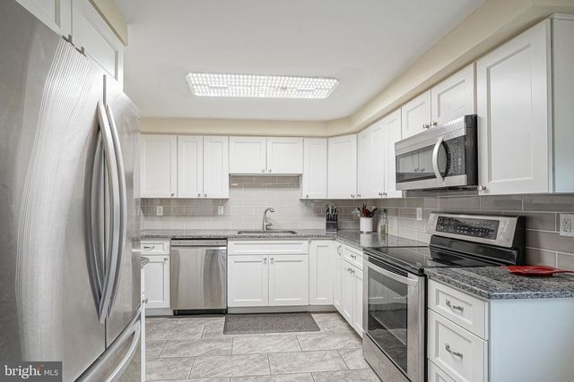 156 PENNSVILLE AUBURN RD, Pedricktown, NJ 08067