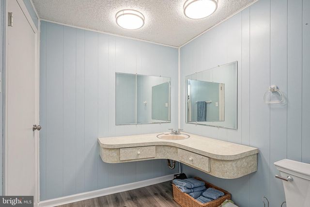 156 PENNSVILLE AUBURN RD, Pedricktown, NJ 08067