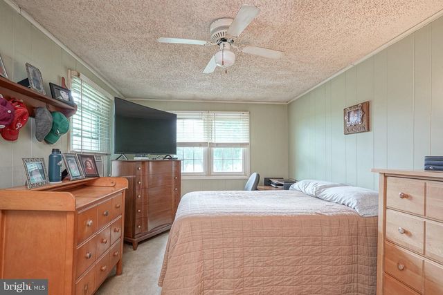 156 PENNSVILLE AUBURN RD, Pedricktown, NJ 08067