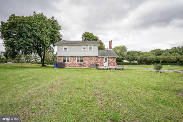 156 PENNSVILLE AUBURN RD, Pedricktown, NJ 08067
