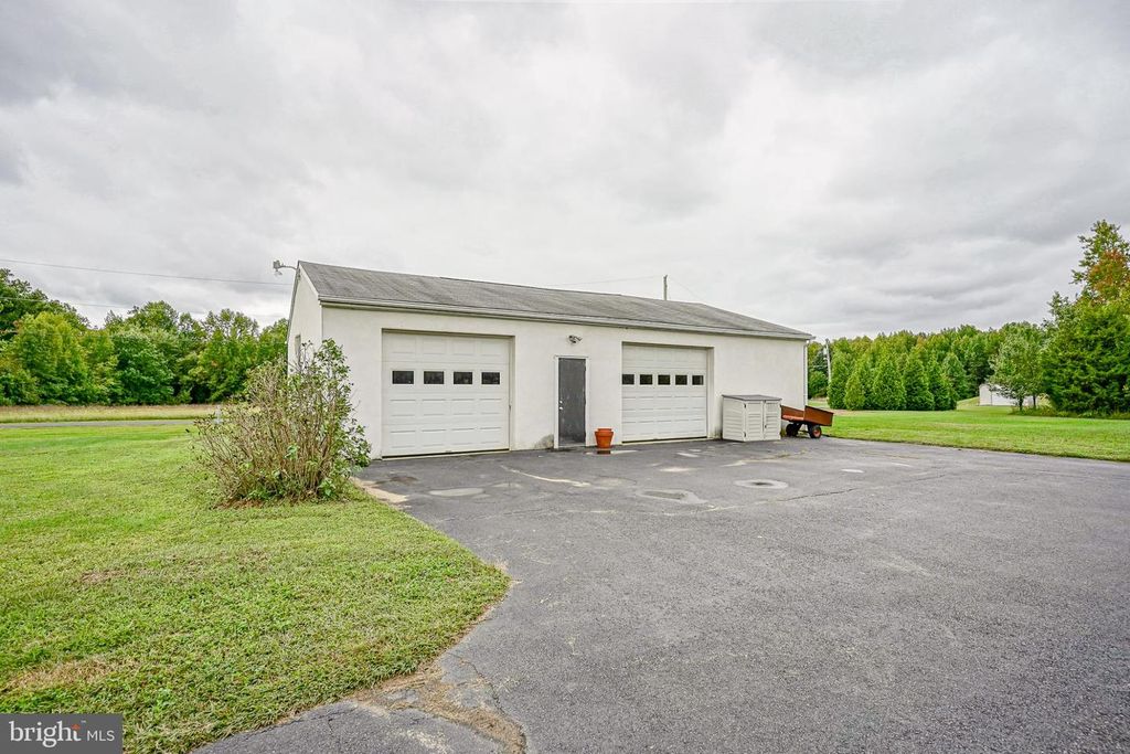 156 PENNSVILLE AUBURN RD, Pedricktown, NJ 08067 — photo 3