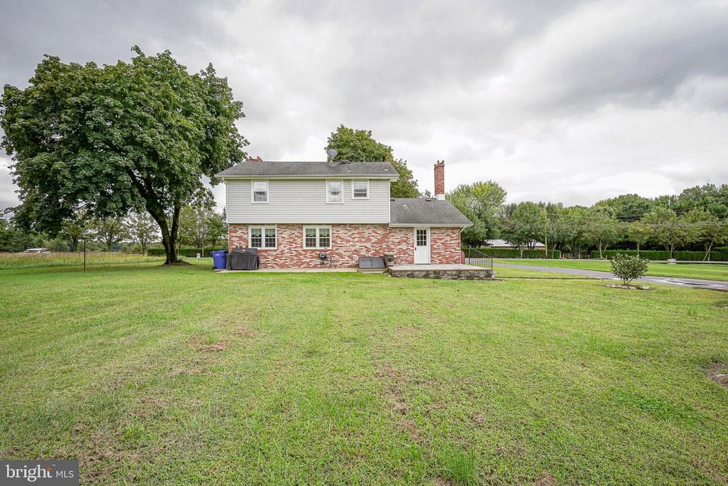 156 PENNSVILLE AUBURN RD, Pedricktown, NJ 08067 — photo 5