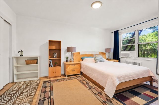 26-21 Union Street 3B, Flushing, NY 11354