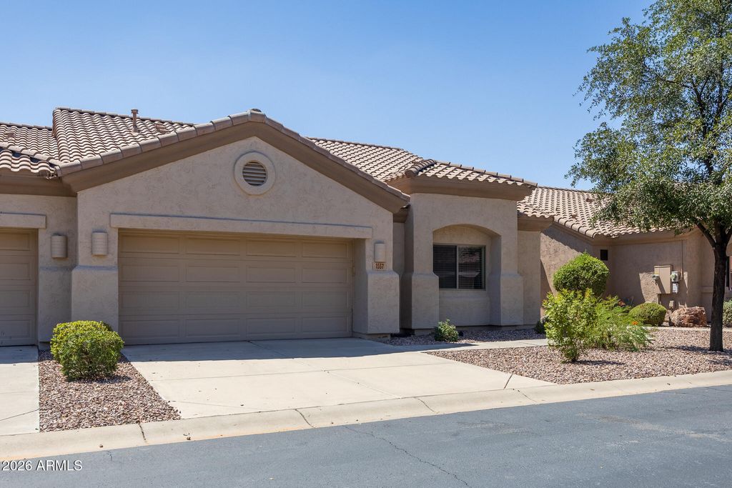 1557 E MANOR Drive, Casa Grande, AZ 85122 — photo 2