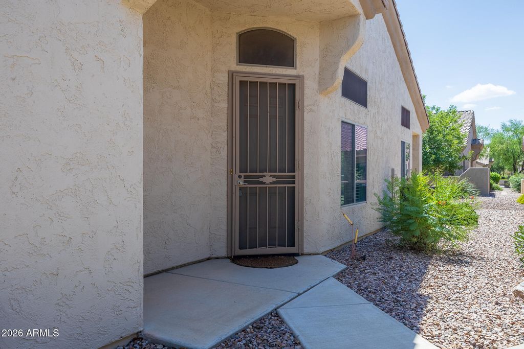 1557 E MANOR Drive, Casa Grande, AZ 85122 — photo 5