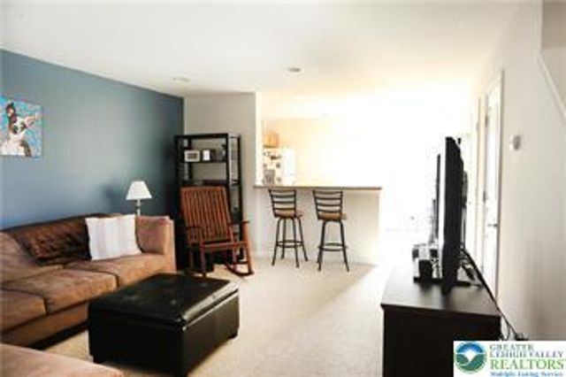 8464 Cromwell Court, Upper Macungie Twp, PA 18031