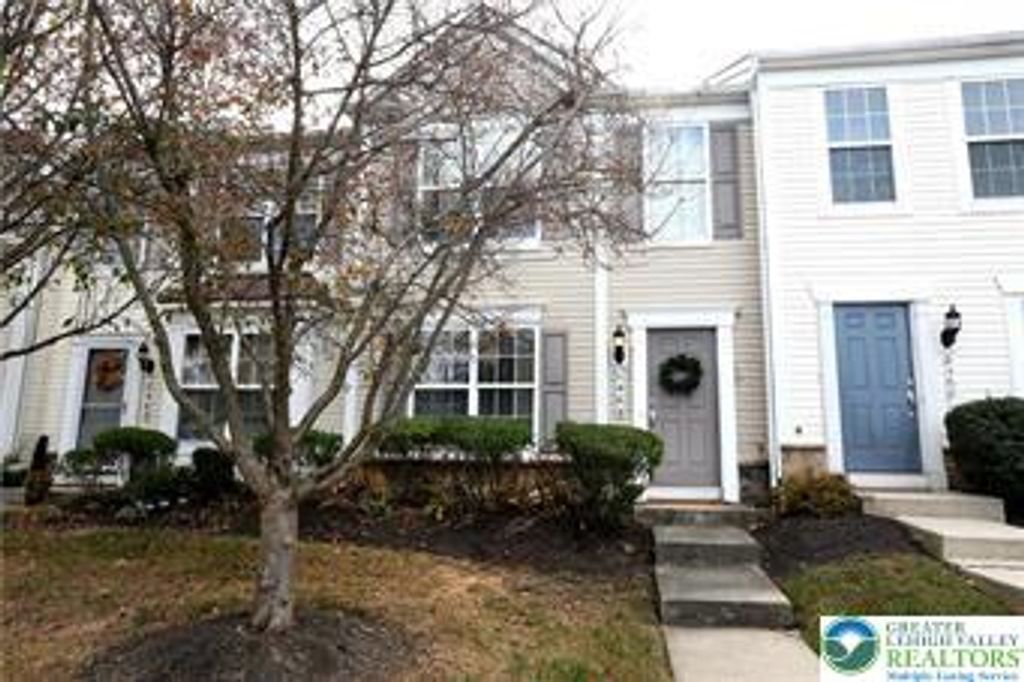 8464 Cromwell Court, Upper Macungie Twp, PA 18031