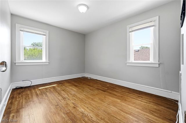 1715 North Avenue, Parma, OH 44134