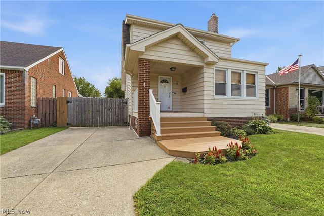 1715 North Avenue, Parma, OH 44134