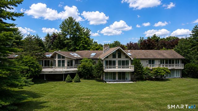 4 Aspetuck Hill Lane, Weston, CT 06883