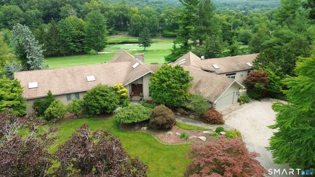 4 Aspetuck Hill Lane, Weston, CT 06883