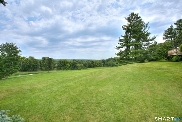 4 Aspetuck Hill Lane, Weston, CT 06883