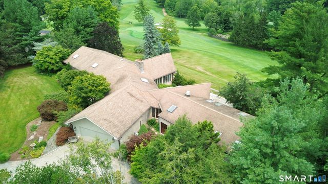 4 Aspetuck Hill Lane, Weston, CT 06883