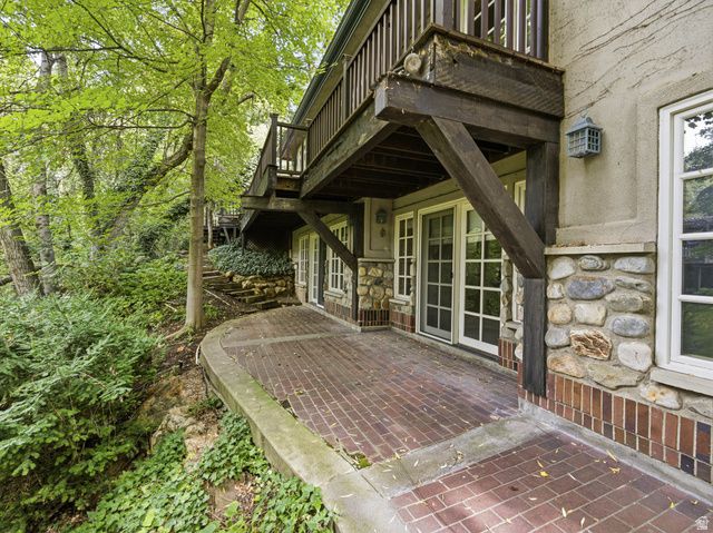 4671 S WANDER LN, Holladay, UT 84117