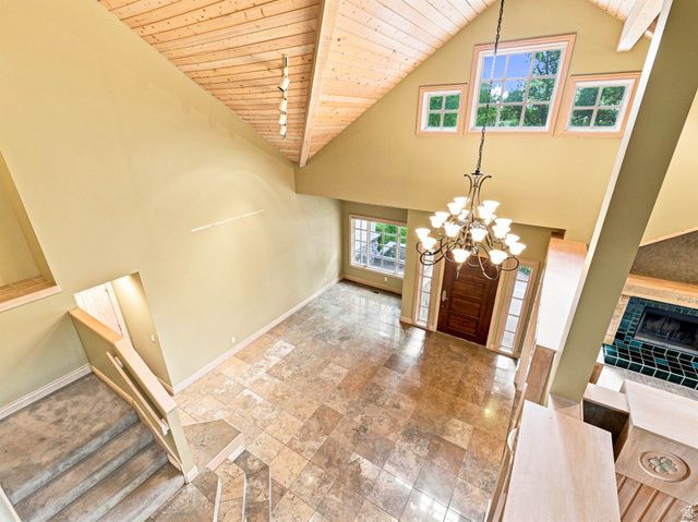 4671 S WANDER LN, Holladay, UT 84117
