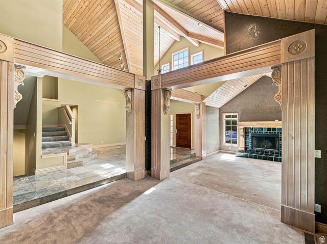 4671 S WANDER LN, Holladay, UT 84117