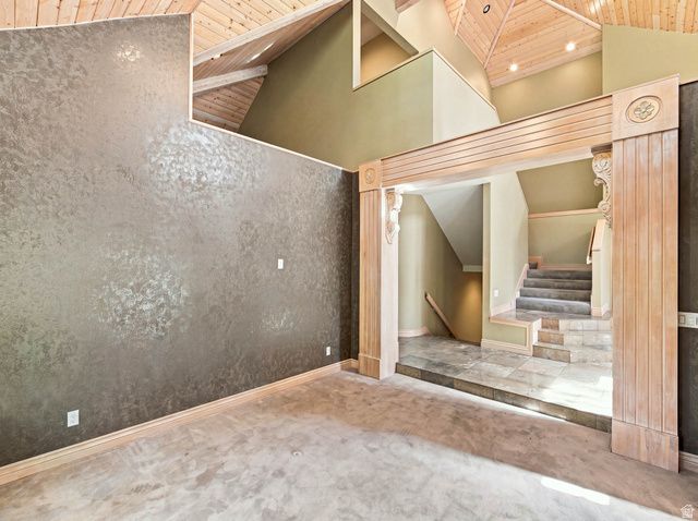 4671 S WANDER LN, Holladay, UT 84117