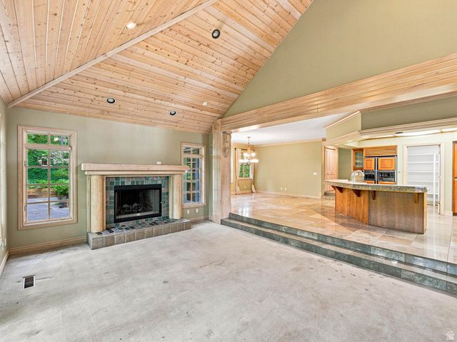 4671 S WANDER LN, Holladay, UT 84117