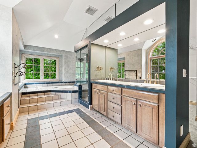 4671 S WANDER LN, Holladay, UT 84117