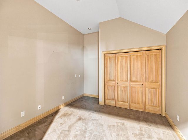 4671 S WANDER LN, Holladay, UT 84117