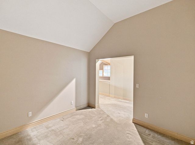 4671 S WANDER LN, Holladay, UT 84117