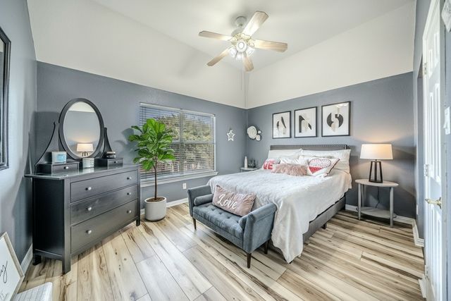 1026 Brentwood Drive, Murphy, TX 75094