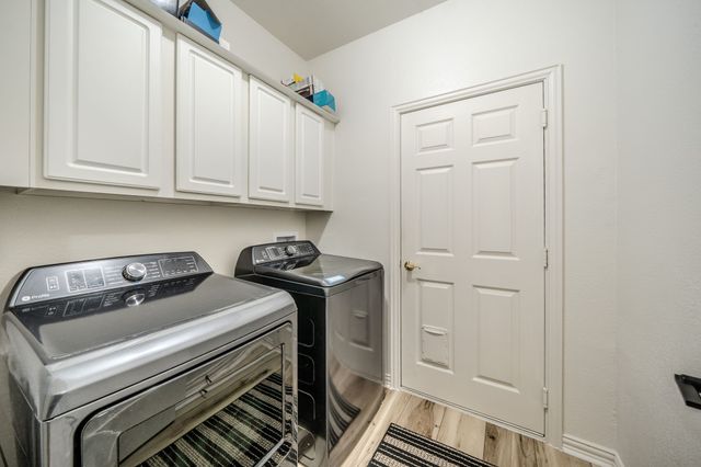 1026 Brentwood Drive, Murphy, TX 75094
