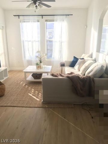 10001 Peace Way 2201, Las Vegas, NV 89147