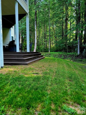 113 Chancery Court, Flat Rock, NC 28731