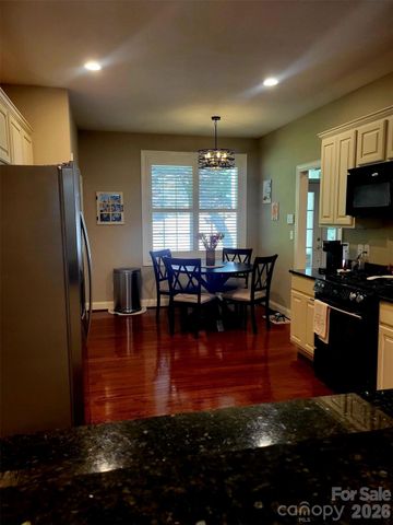 113 Chancery Court, Flat Rock, NC 28731