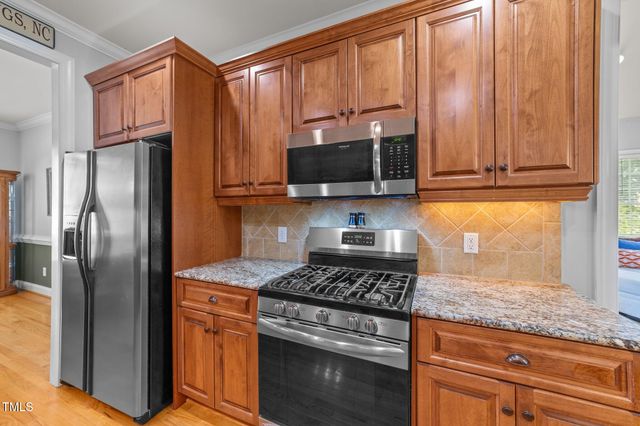 105 Desert Orchid Road, Holly Springs, NC 27540